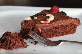 Best Birthdaycake Online in London – Owen Brothers Catering
